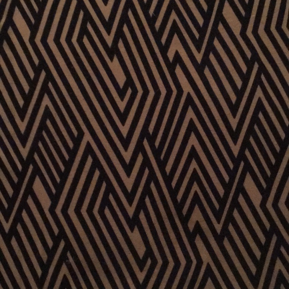 Chevron style Dress with 3/4 length sleeves - Picture 3 of 3